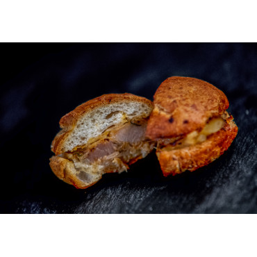 BUN PASTRAMI Y CHEDDAR 24G...